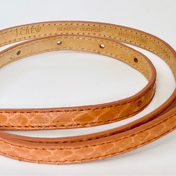 J. Crew Skinny 3/8" Snakeskin Embossed Peachy Brown Leather Belt Sz XS - Picture 4 of 4